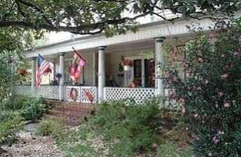 The Twin Magnolias Bed & Breakfast 罗阿诺克拉皮兹 外观 照片